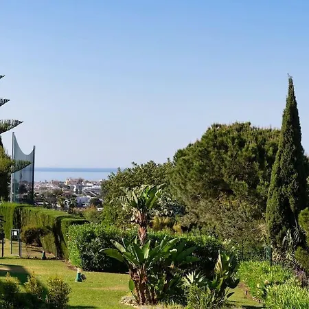 Stunning 3 Bedroom Near Golf And Beach! Rdr350