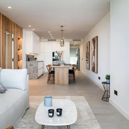 Apartment Stunning 3 Bedroom Near Golf And Beach! Rdr350